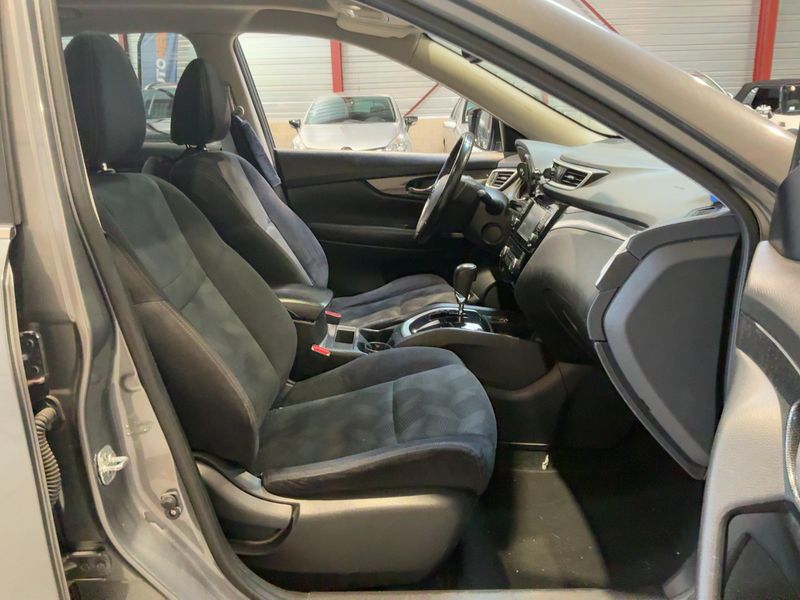 Nissan X-Trail 1.6 dCi 360 — zdjęcie 11