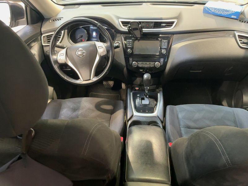 Nissan X-Trail 1.6 dCi 360 — zdjęcie 12