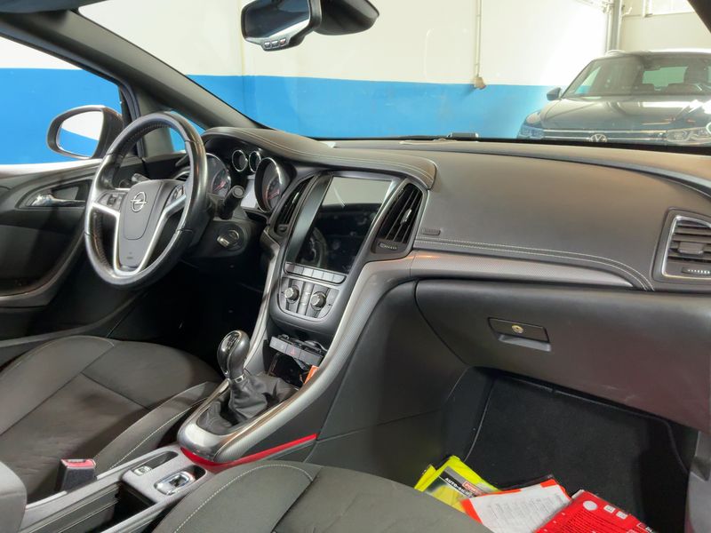 Opel Cascada 1.4 Turbo Edition — zdjęcie 12