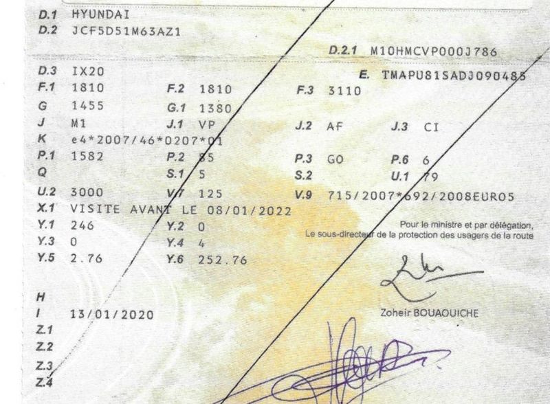 Hyundai ix20 1.6 CRDi Premium — zdjęcie 15