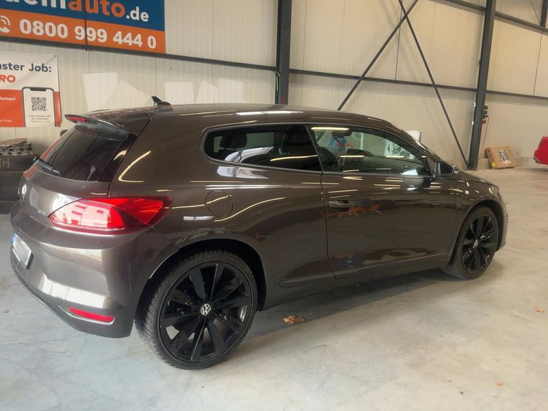 Volkswagen Scirocco 2.0 TSI BlueMotion Tech — zdjęcie 6