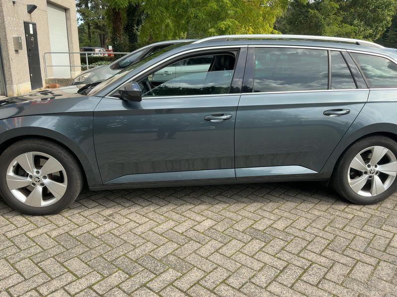 Skoda Superb 1.6 TDI Style — zdjęcie 4