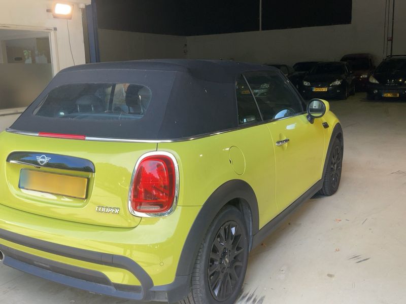 MINI Cabrio Cooper Essential Trim — zdjęcie 6