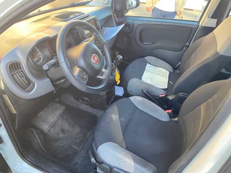 Citroen C3 1.5 Blue-HDi Feel — zdjęcie 12