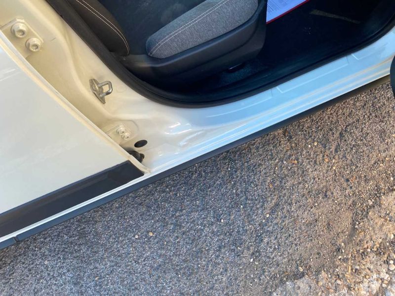 Citroen C3 1.5 Blue-HDi Feel — zdjęcie 23