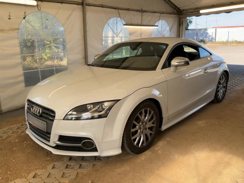 Audi TTS 2.0 TFSI quattro Coupe