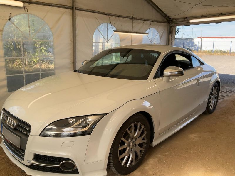 Audi TTS 2.0 TFSI quattro Coupe — zdjęcie 2