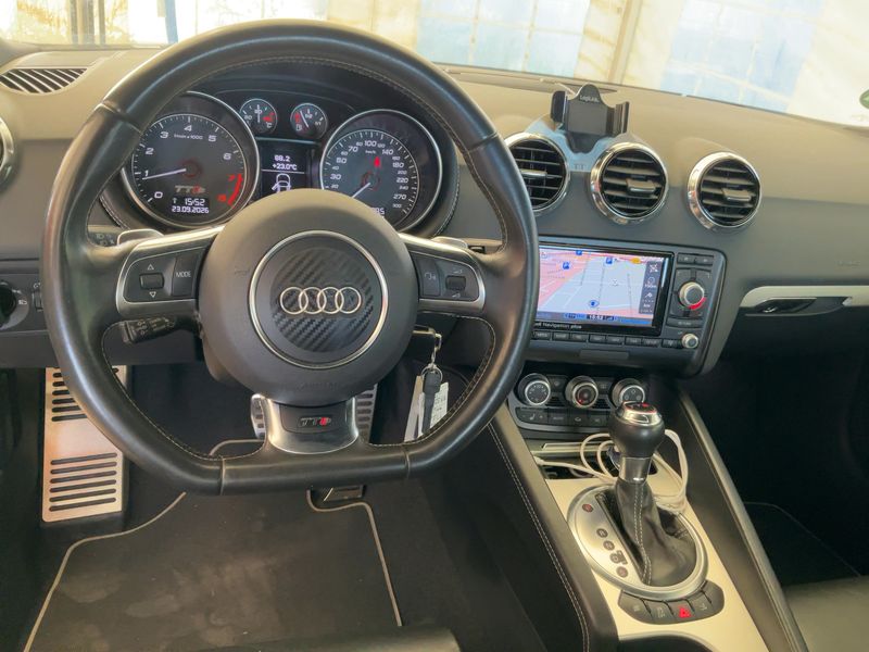 Audi TTS 2.0 TFSI quattro Coupe — zdjęcie 12