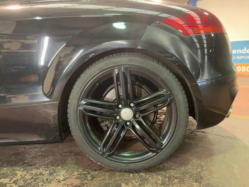 Audi TTS 2.0 TFSI quattro Coupe — zdjęcie 20