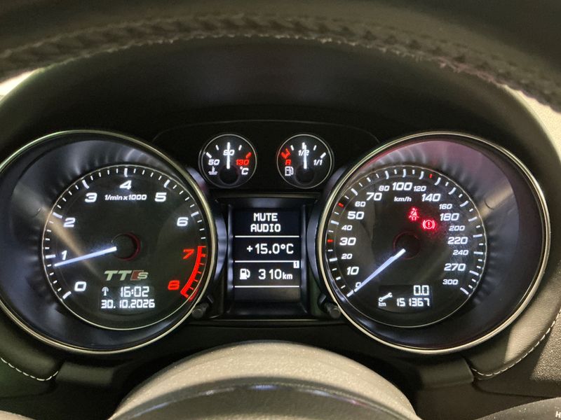 Audi TTS 2.0 TFSI quattro Coupe — zdjęcie 13