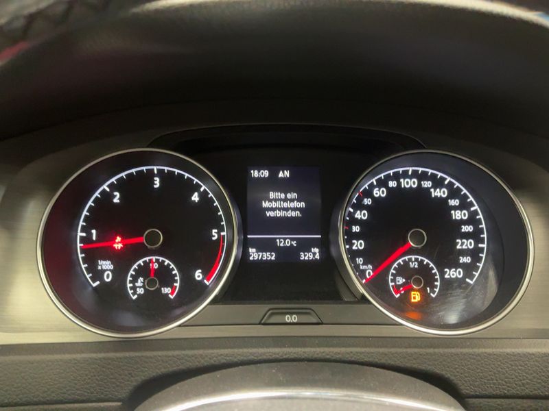 Volkswagen Golf VII 2.0 TDI Comfortline BlueMotion Tech — zdjęcie 4