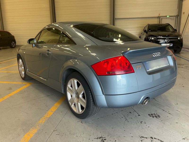 Audi TT 1.8 Turbo Coupe — zdjęcie 3