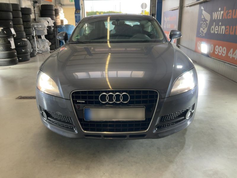 Audi TT 3.2 V6 quattro Coupe — zdjęcie 9