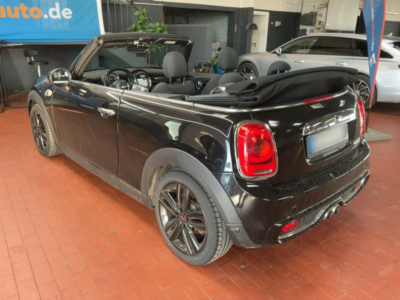 MINI Cabrio Cooper S — zdjęcie 3