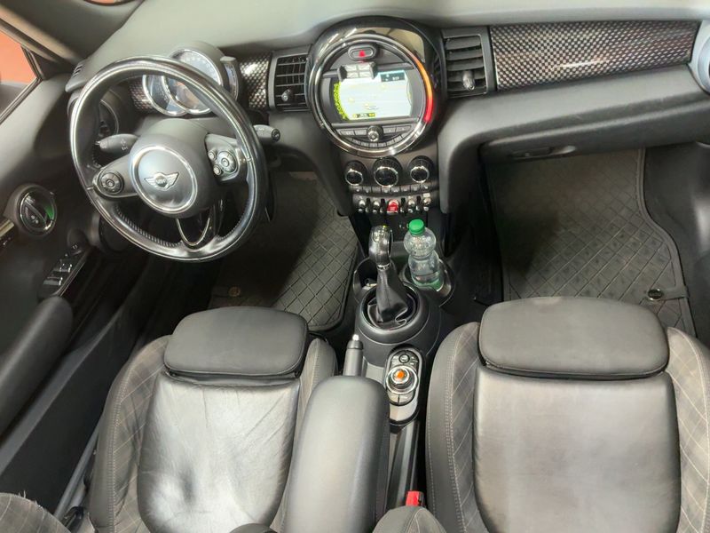 MINI Cabrio Cooper S — zdjęcie 12
