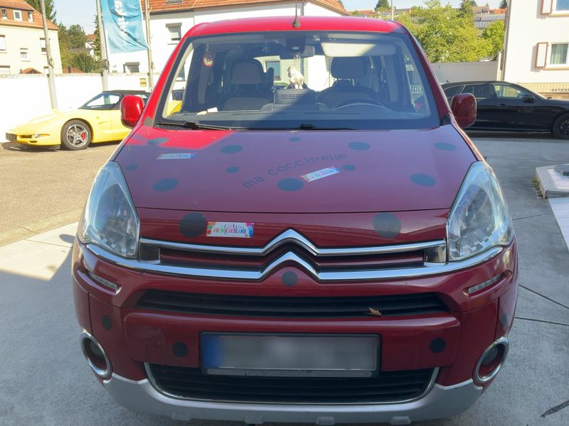Citroen Berlingo 1.6 HDi Selection — zdjęcie 9