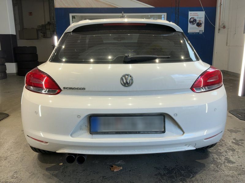 Volkswagen Scirocco 2.0 TSI — zdjęcie 5