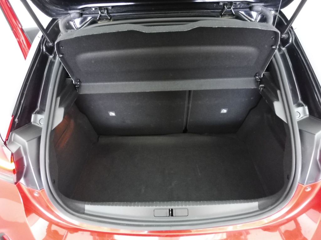 Opel Corsa 1.2 Turbo GS — zdjęcie 6