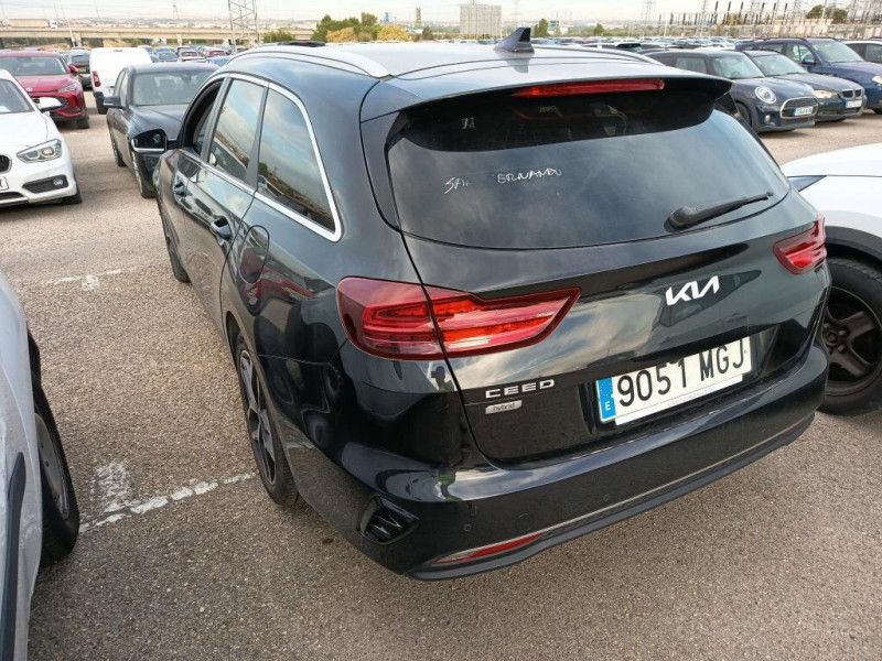 Kia cee'd 1.0 TGDI Mild-Hybrid Tech — zdjęcie 3