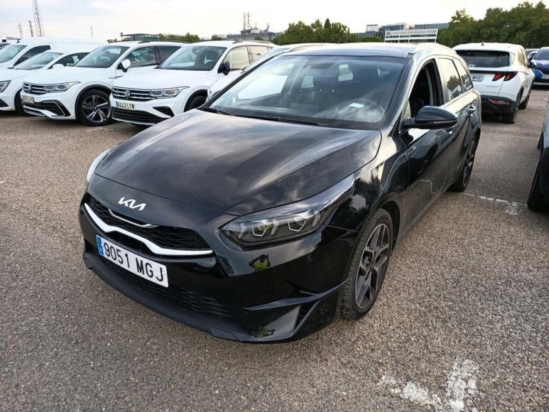 Kia cee'd 1.0 TGDI Mild-Hybrid Tech — zdjęcie 1