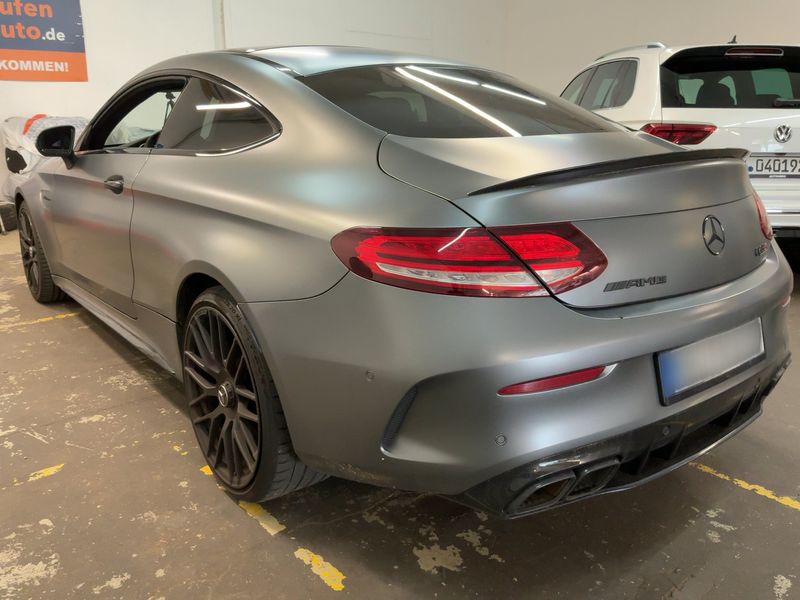 Mercedes-Benz C-Klasse C 63 AMG S — zdjęcie 3