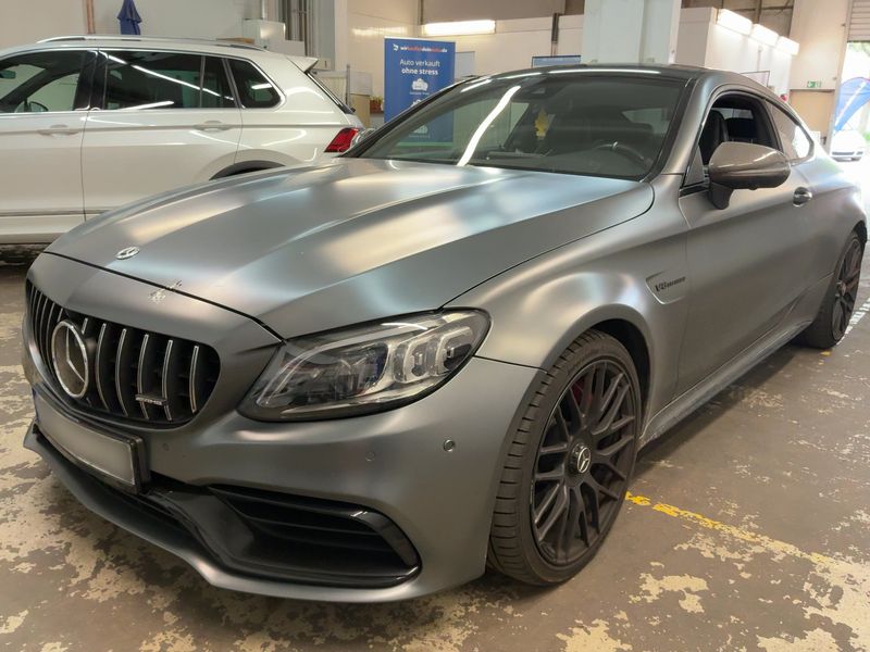 Mercedes-Benz C-Klasse C 63 AMG S — zdjęcie 1