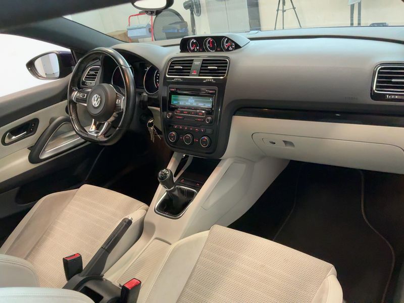 Volkswagen Scirocco 1.4 TSI BlueMotion Tech — zdjęcie 12