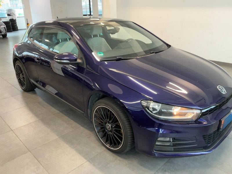 Volkswagen Scirocco 1.4 TSI BlueMotion Tech — zdjęcie 8