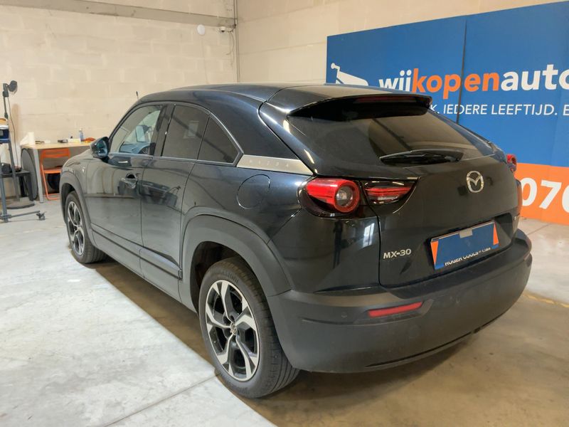 Mazda MX-30 electric drive 125 kW Makoto R-EV — zdjęcie 3
