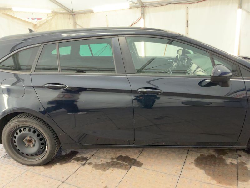 Opel Astra 1.6 CDTI 120 Jahre Start/Stop — zdjęcie 7