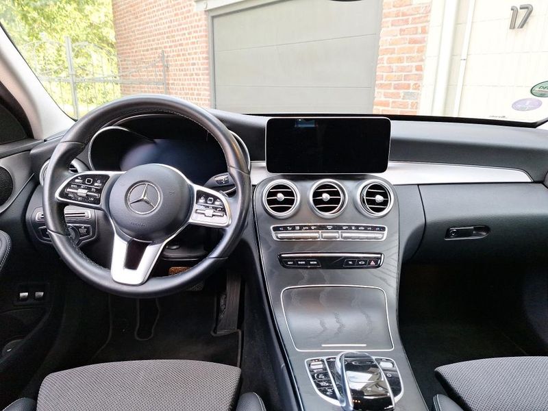 Mercedes-Benz C-Klasse C 300e T Avantgarde — zdjęcie 6
