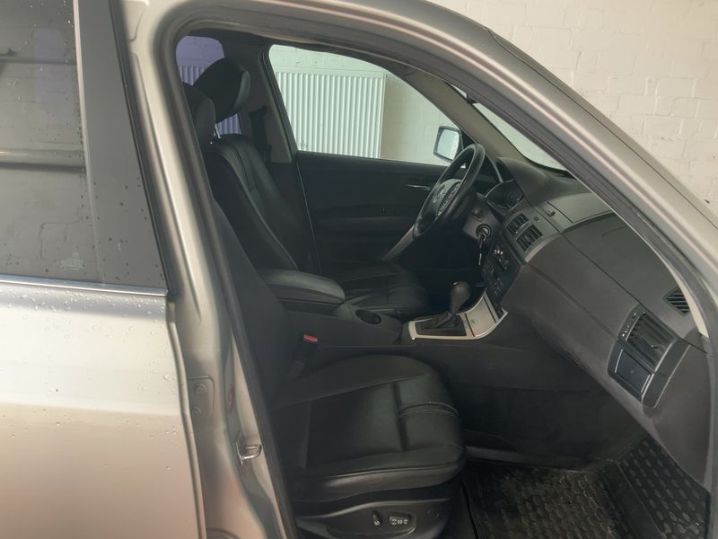BMW X3 3.0d — zdjęcie 11