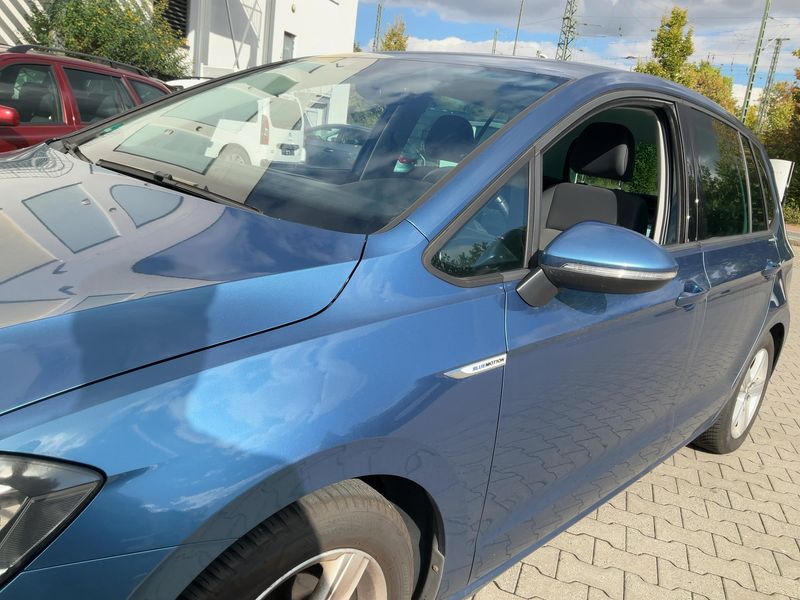 Volkswagen Golf VII Sportsvan 1.0 TSI Comfortline BlueMotion Tech — zdjęcie 2