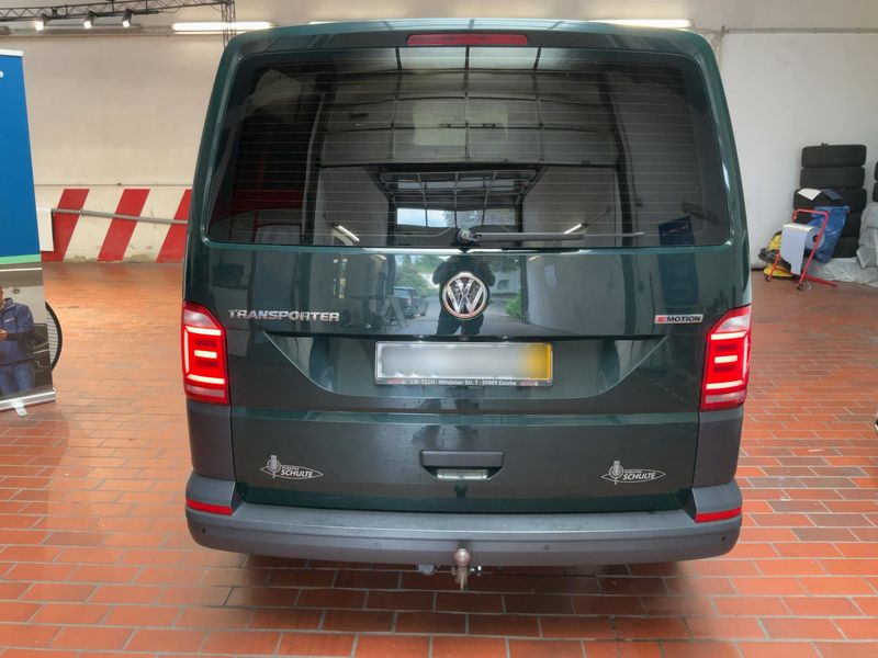 Volkswagen T6 Transporter 2.0 TDI Kasten 4Motion — zdjęcie 5