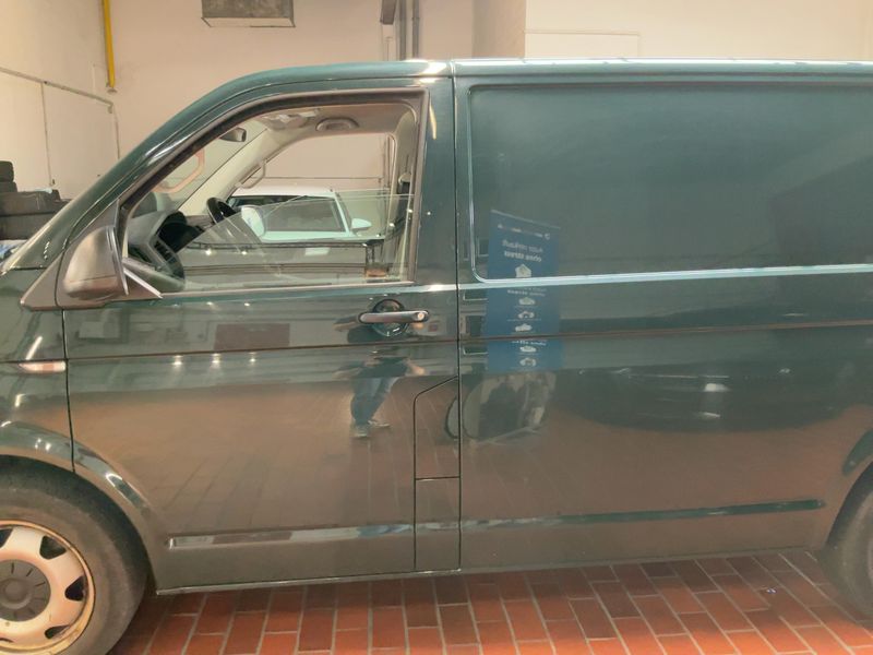 Volkswagen T6 Transporter 2.0 TDI Kasten 4Motion — zdjęcie 4