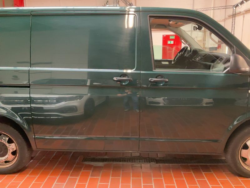 Volkswagen T6 Transporter 2.0 TDI Kasten 4Motion — zdjęcie 7