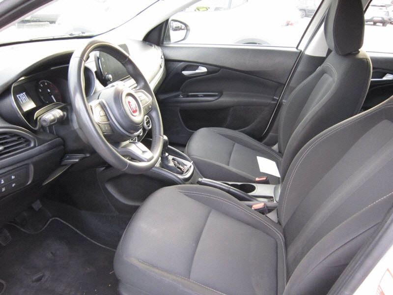 Fiat Tipo 1.6 M-Jet City Life — zdjęcie 47