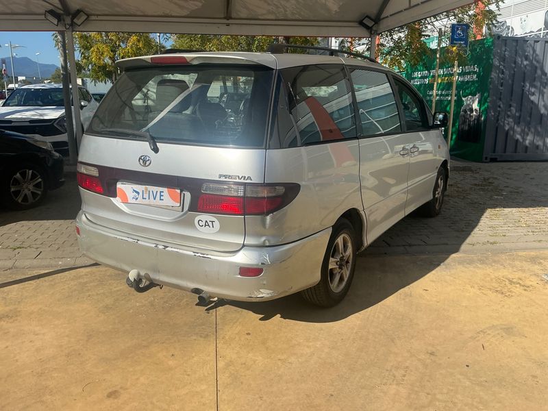 Toyota Previa 2.0 D-4D — zdjęcie 2