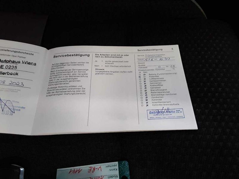 Opel Astra 1.5 CDTI Business Edition — zdjęcie 31