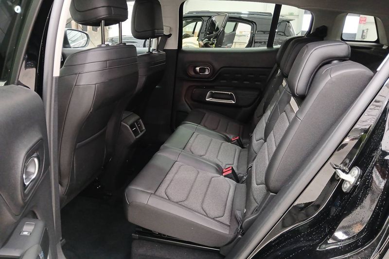 Citroen C5 Aircross 1.5 Blue-HDi Max — zdjęcie 9