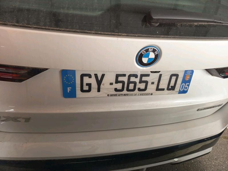 BMW iX1 eDrive 20 M Sport — zdjęcie 13