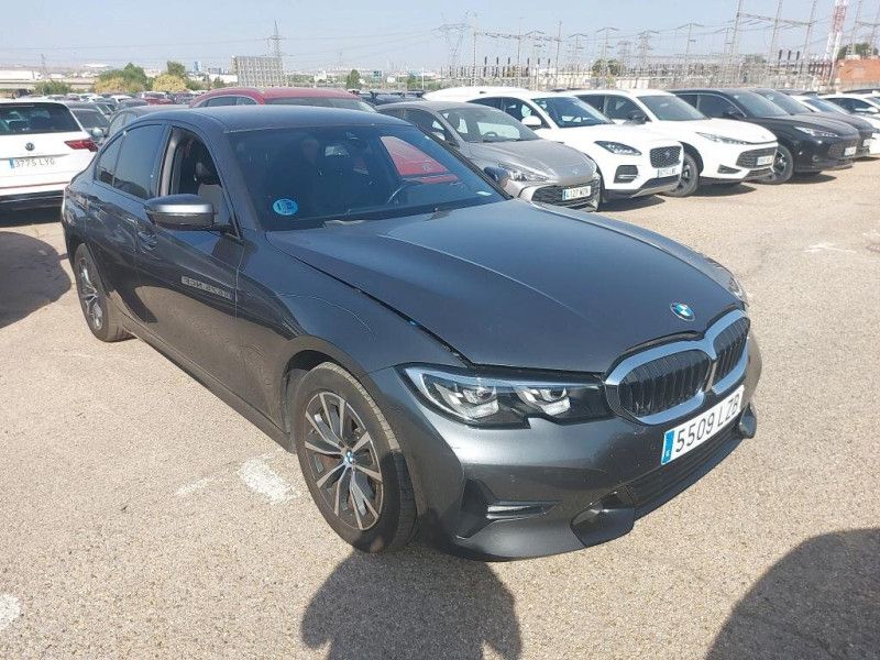 BMW 3er 320d Mild-Hybrid Sport Line — zdjęcie 2