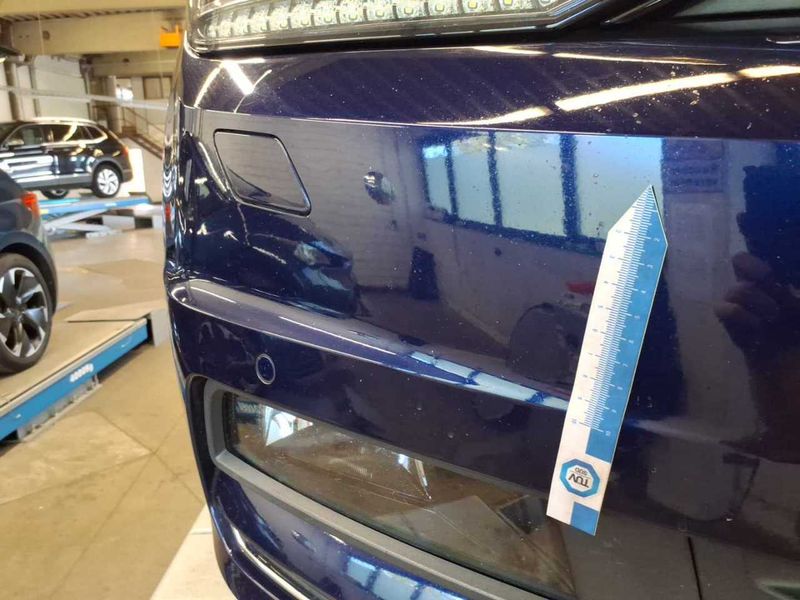 Volkswagen Touran 2.0 TDI Highline BlueMotion Tech — zdjęcie 55