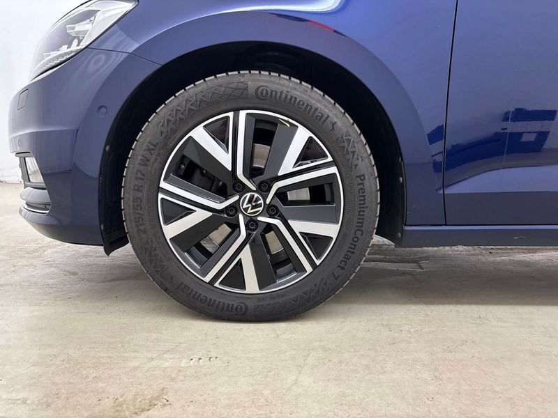 Volkswagen Touran 2.0 TDI Highline BlueMotion Tech — zdjęcie 10
