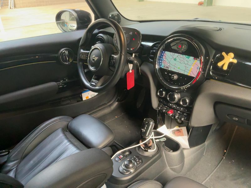 MINI Cabrio John Cooper Works — zdjęcie 12