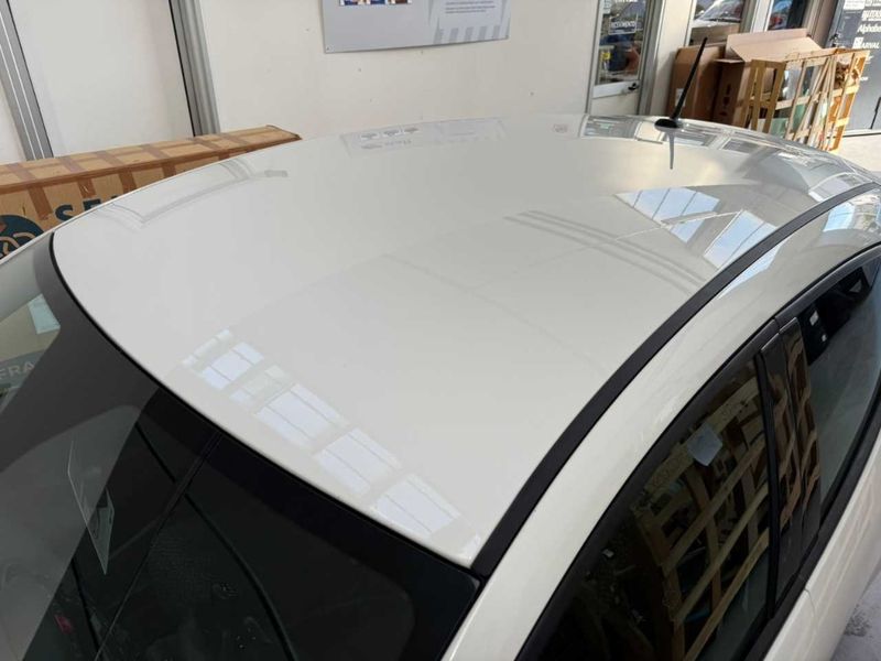 Lancia Ypsilon 1.0 Mild-Hybrid Silver — zdjęcie 11