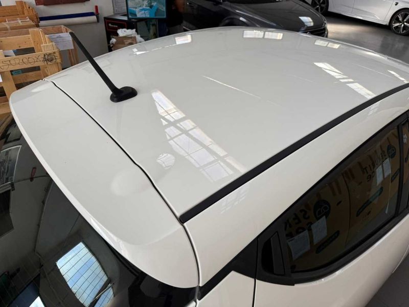 Lancia Ypsilon 1.0 Mild-Hybrid Silver — zdjęcie 14