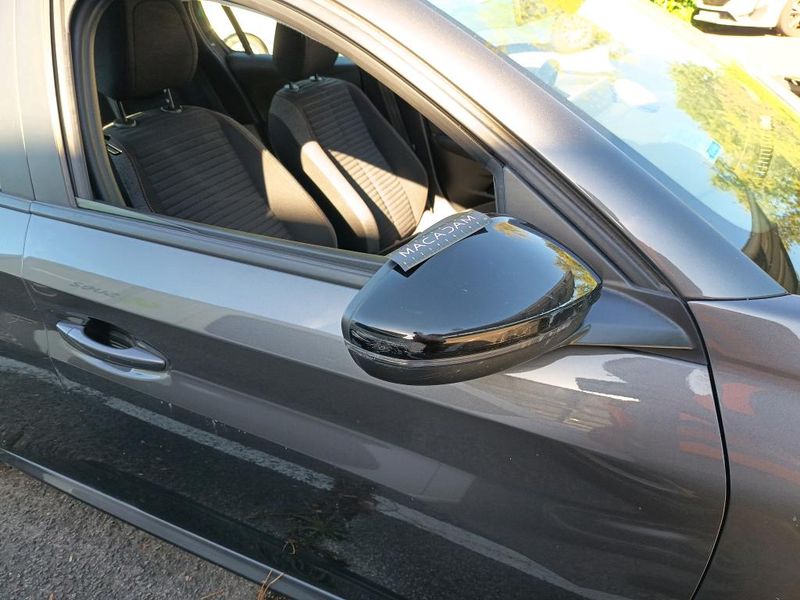 Peugeot 208 1.2 PureTech Active Pack — zdjęcie 44