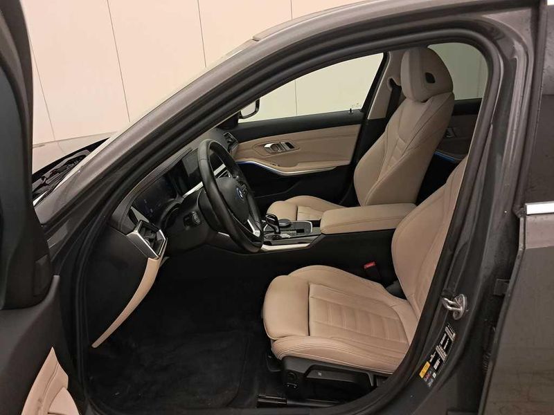 BMW 3er 320e Luxury Line — zdjęcie 11