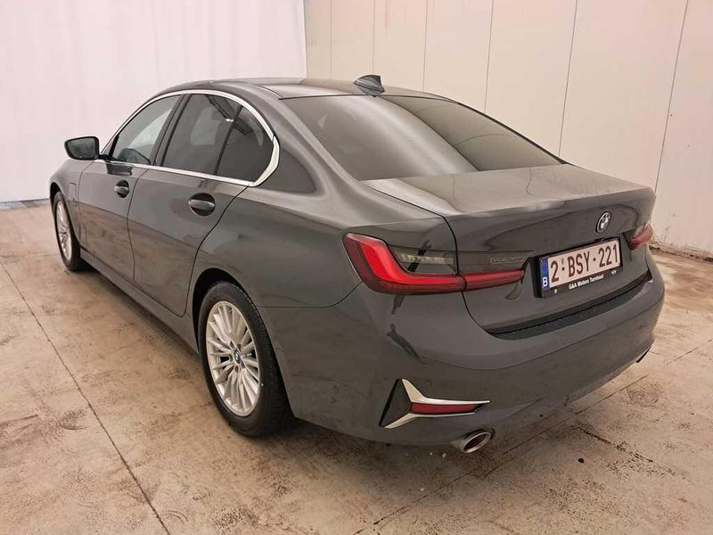 BMW 3er 320e Luxury Line — zdjęcie 4